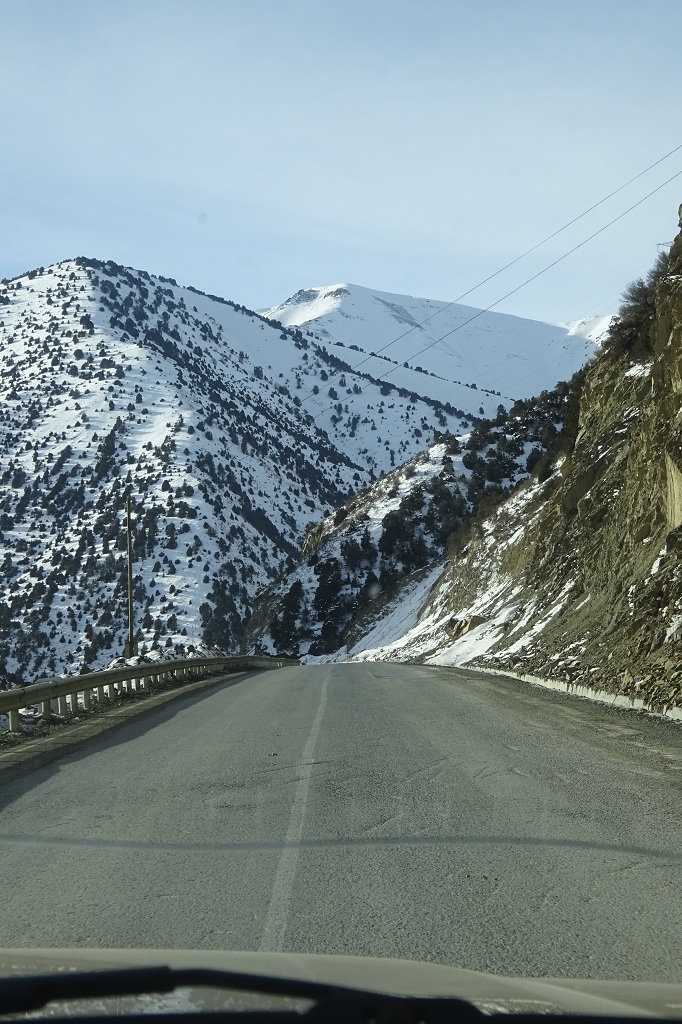 Straße von  Khujund nach Dushanbe