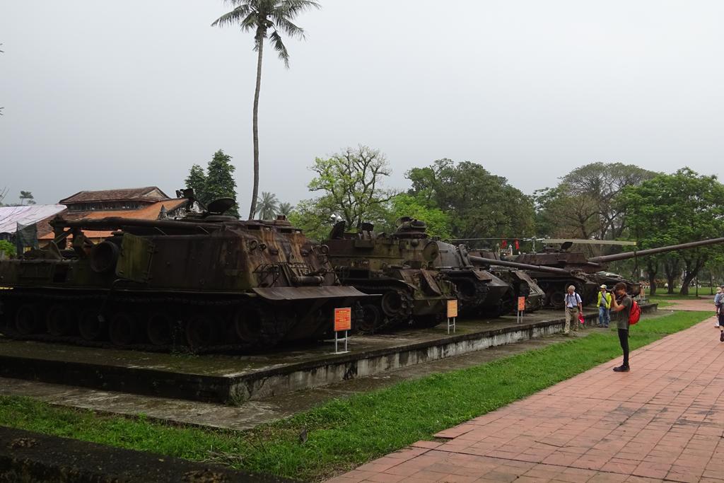 Panzer im Militärmuseum von Hue