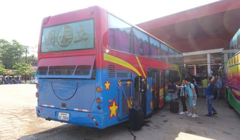 VIP Bus in Thakek