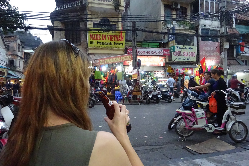 Der Abend in der Altstadt von Hanoi